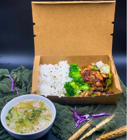 Khay giấy đựng thức ăn mang đi